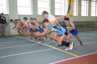 В манеже «Юность» стартовал Всероссийский бал королевы спорта